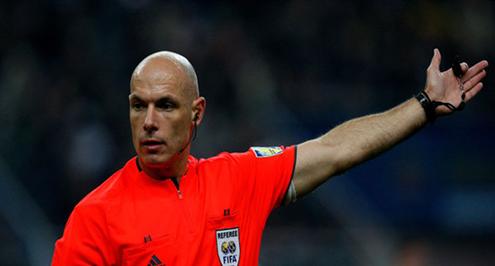 هاورد ويب يعتزل التحكيم ويعين مديرا تقنيا بلجنة الحكام الإنجليز